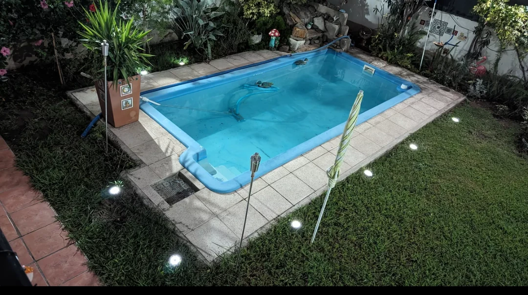 ESTACAS LED SOLARES PACK X4 2