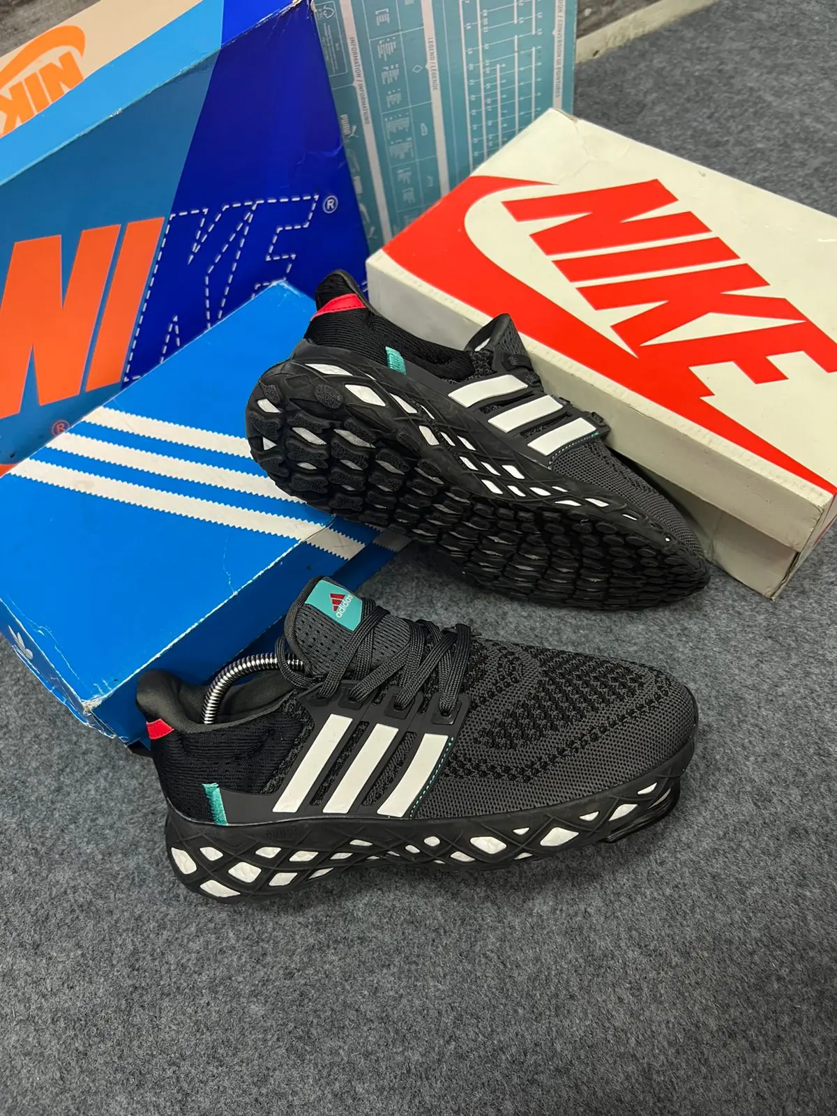 ADIDAS ULTRABOOTS DAMA Y CABALLERO 