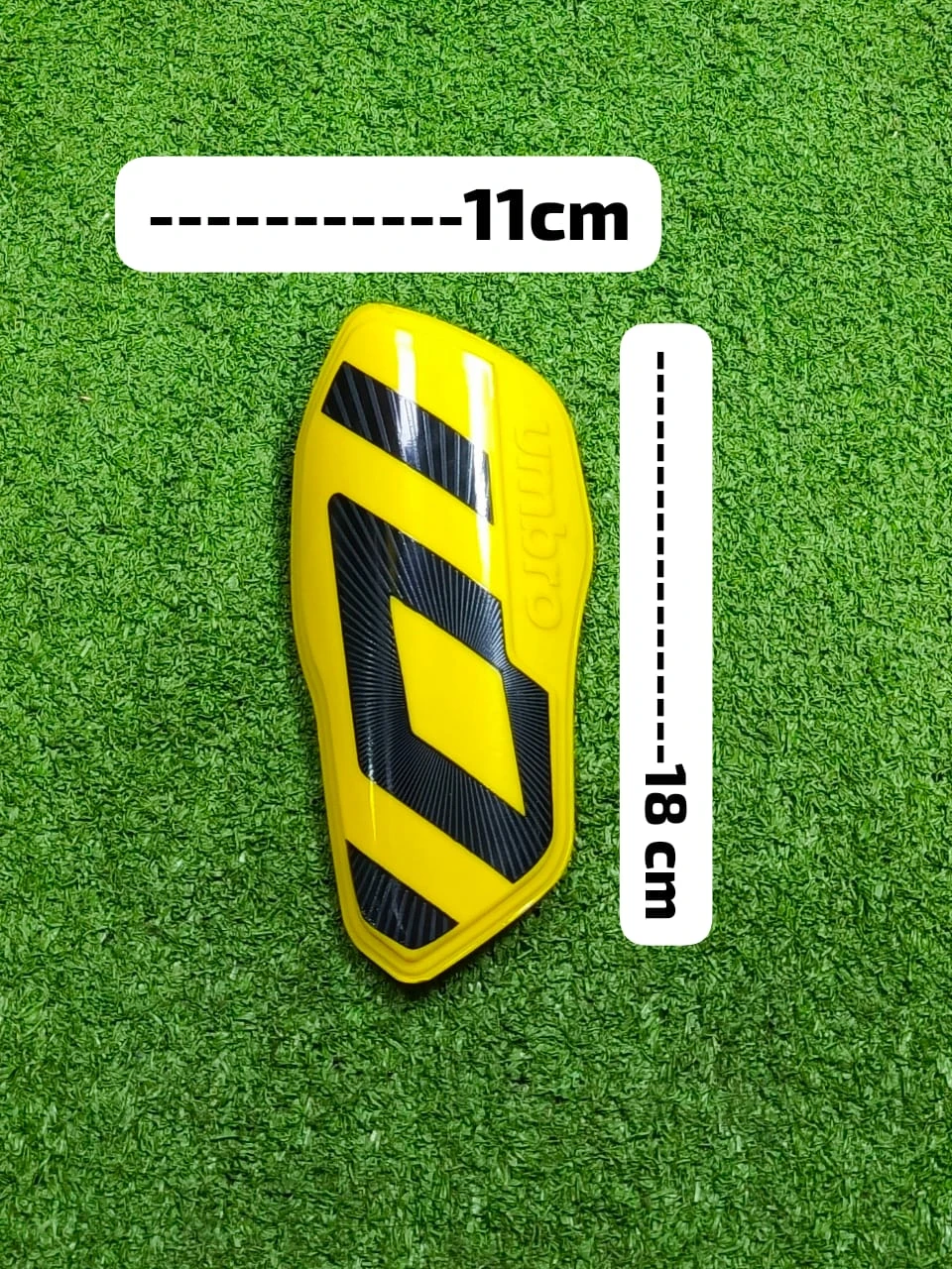 UMBRO PRO CANILLERA  ( S ) 3
