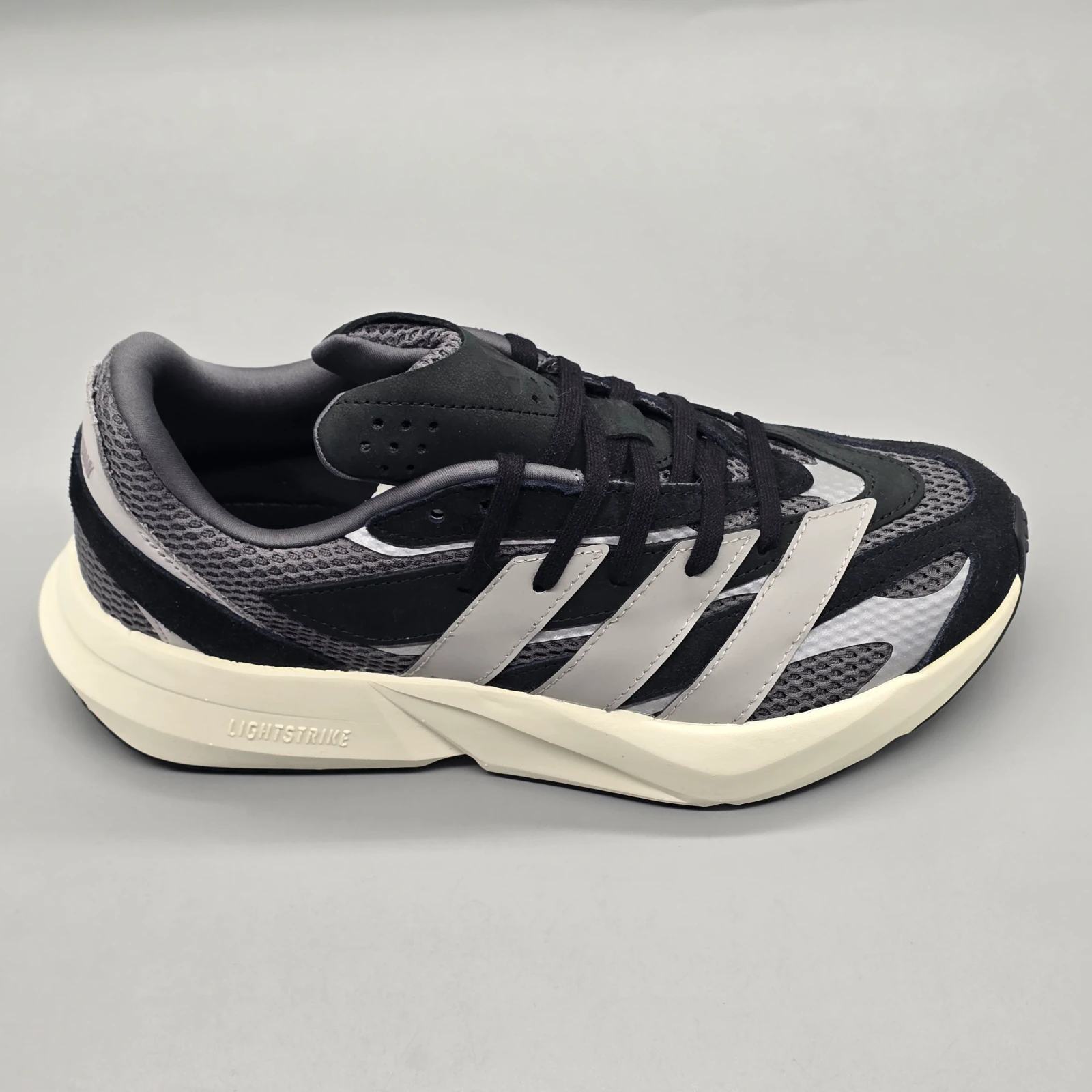 ADIDAS LIGHTBLAZE 2