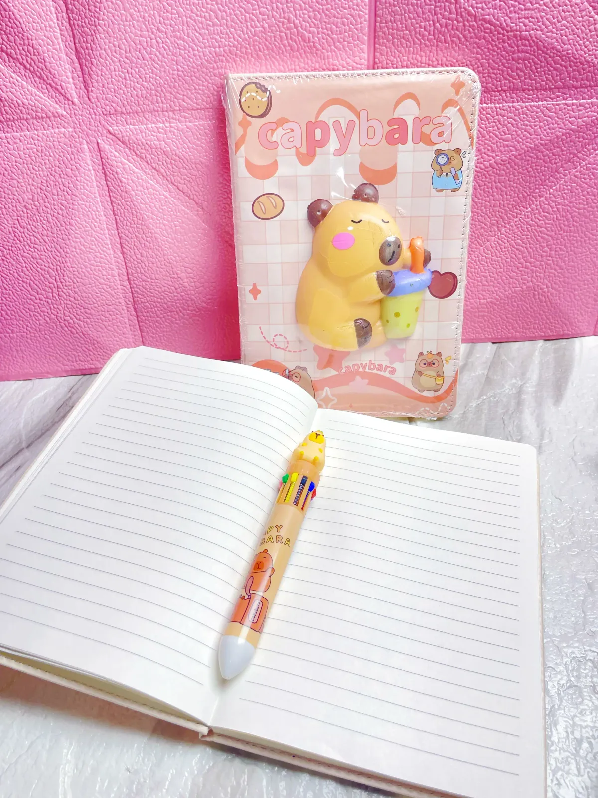 Libreta de capibara squishy 2