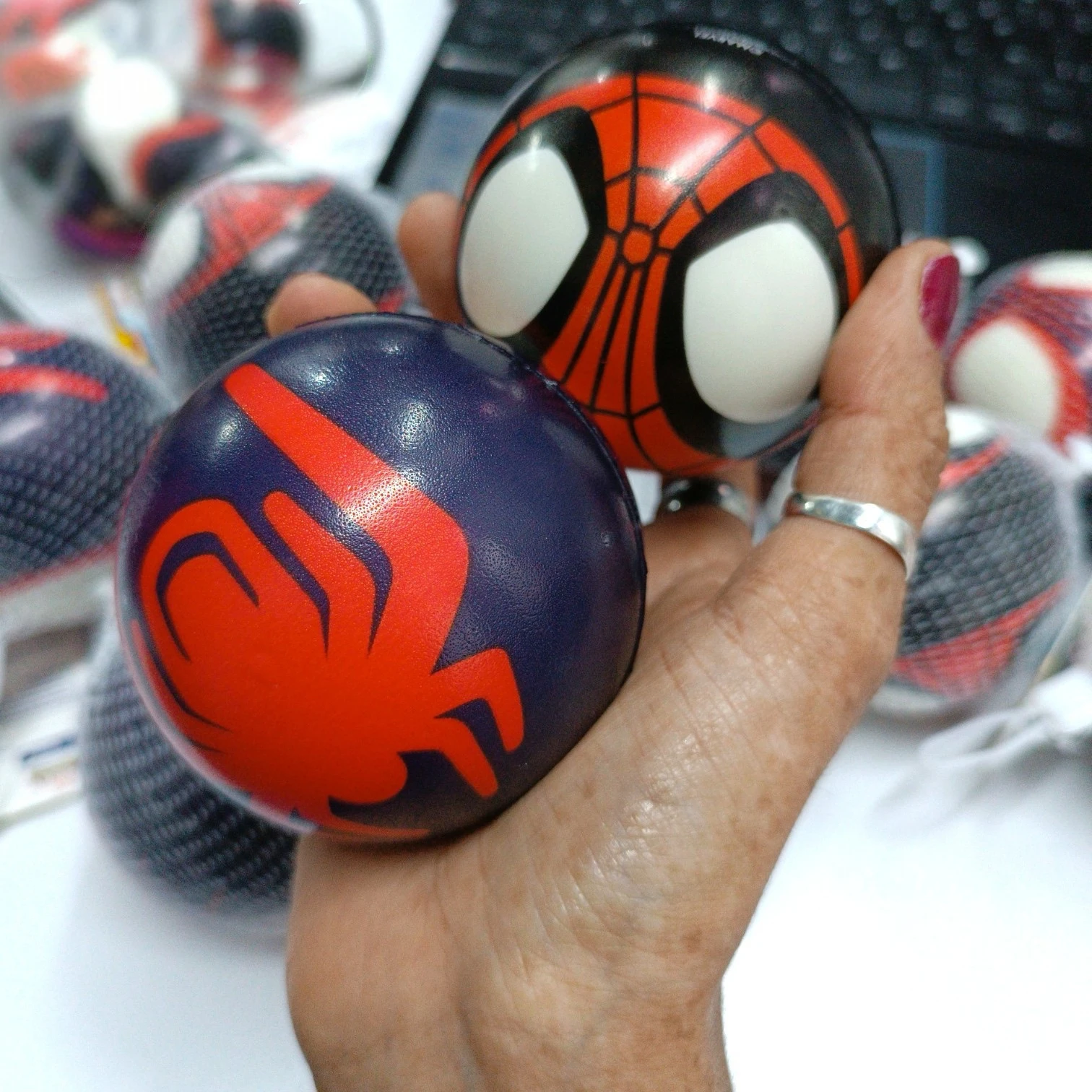 Docena de pelota antiestres spiderman  2