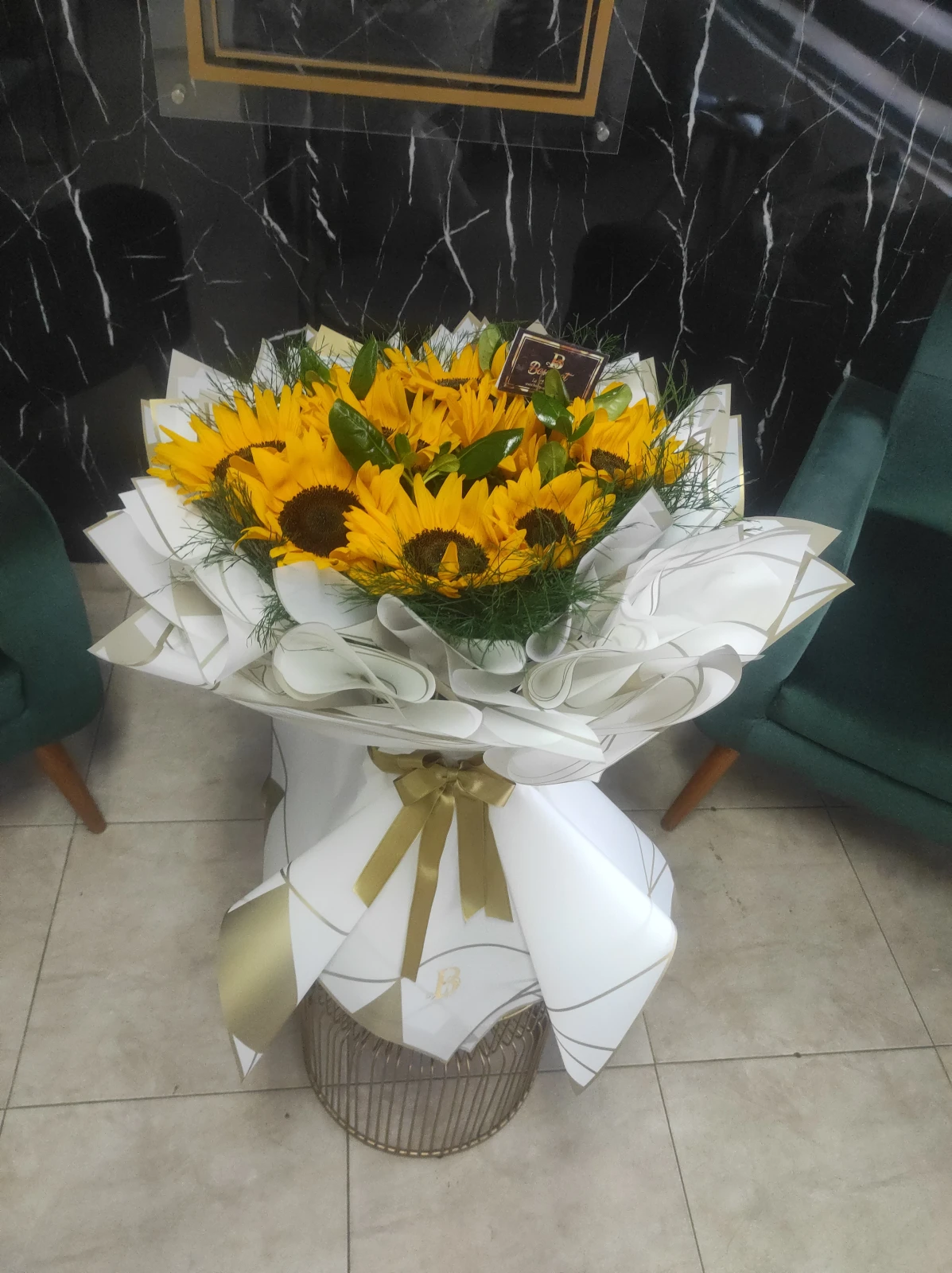 Ramillete de girasoles con base  2