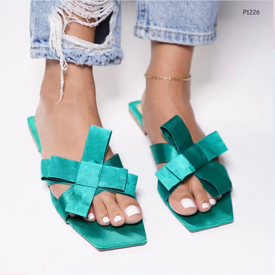 Plana satin 3
