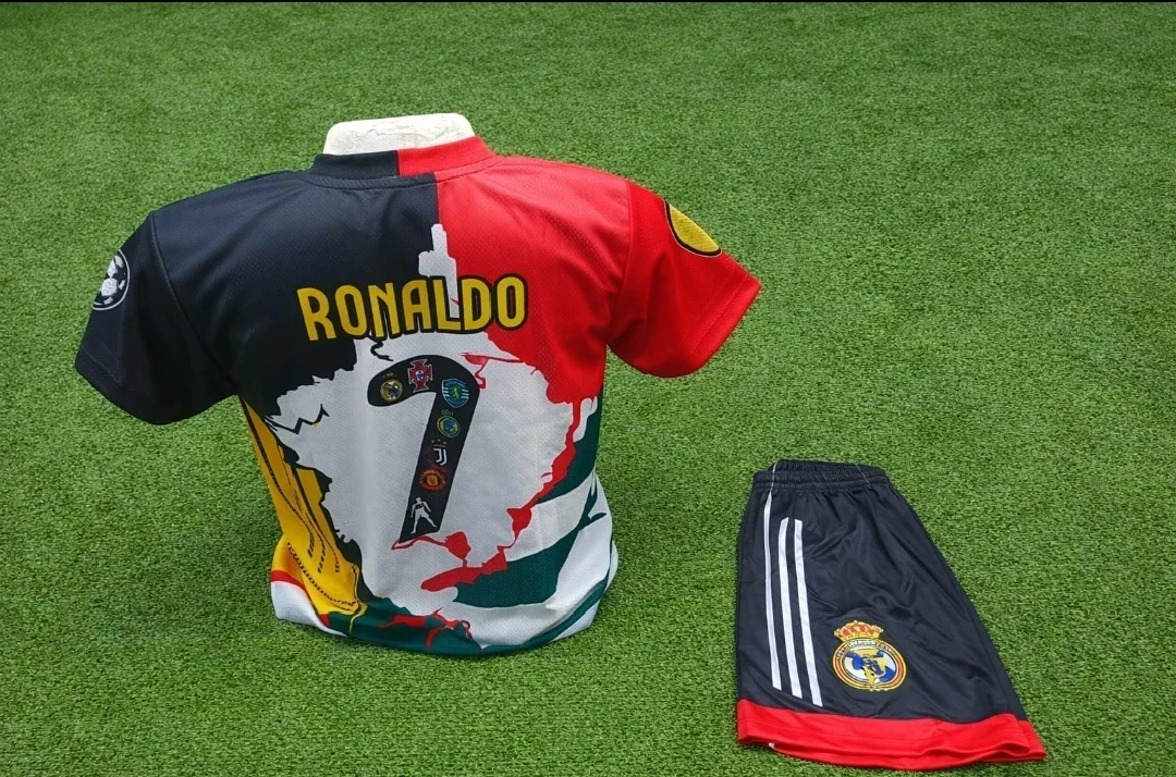 EDICIÓN ESPECIAL CR7  2