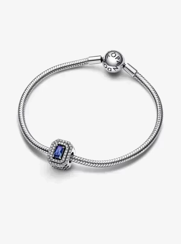 Charm Rectángulo Azul Nivelado  3