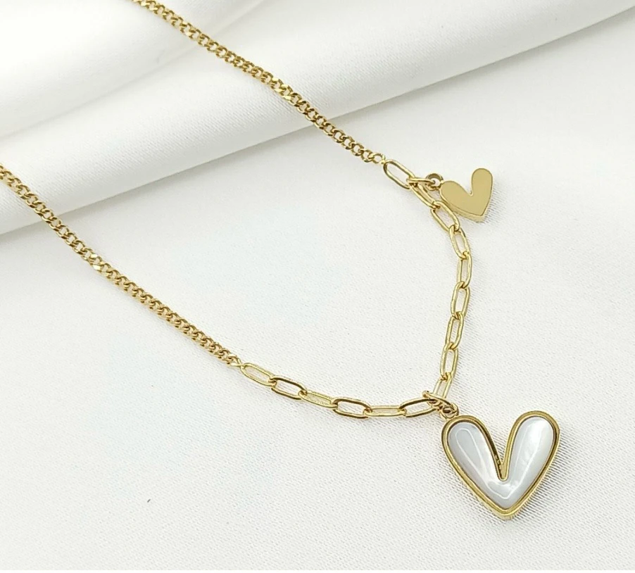 Collar "Corazón Abierto"