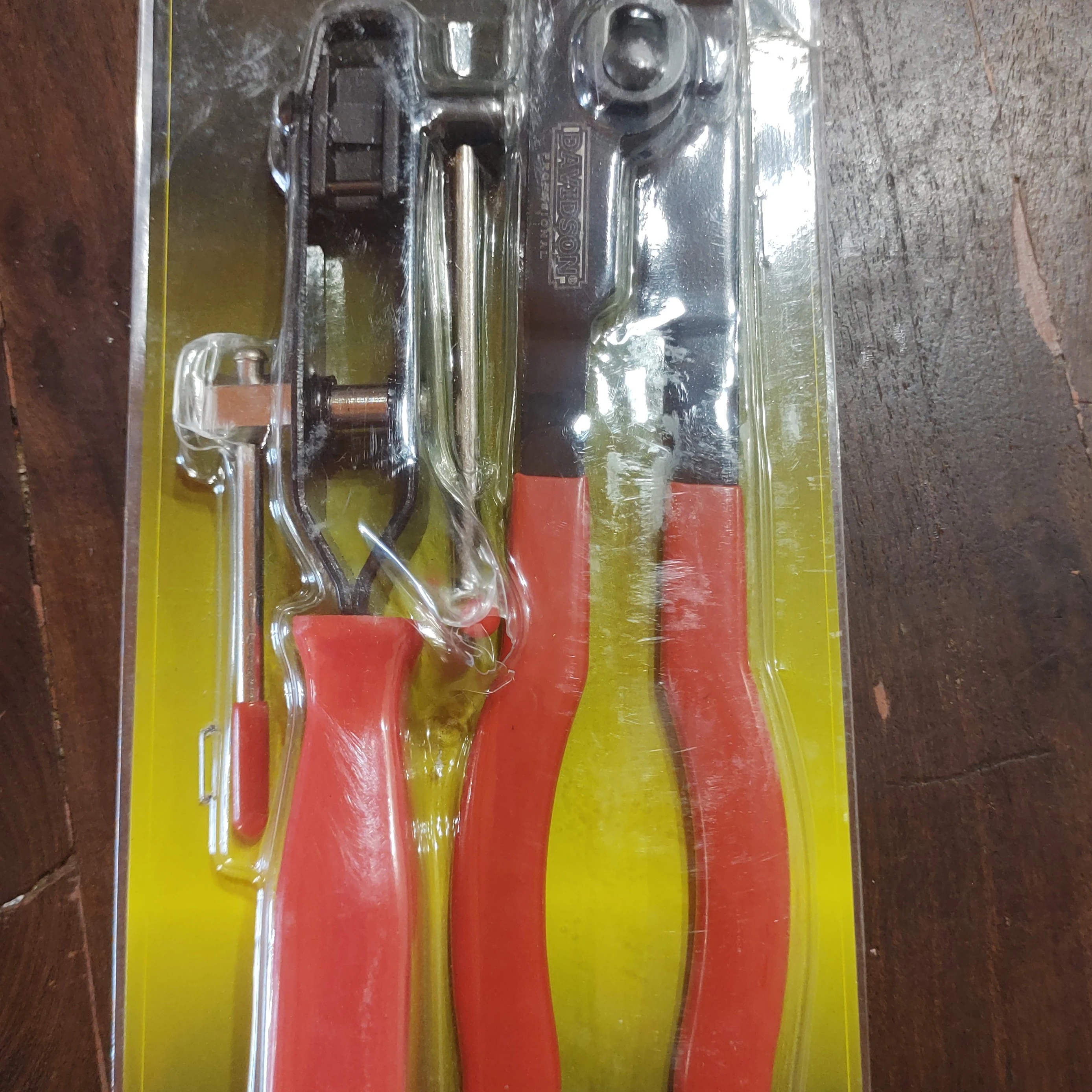 JUEGO DE 2 PINZAS PARA FUELLES DE HOMOCINETICAS  2