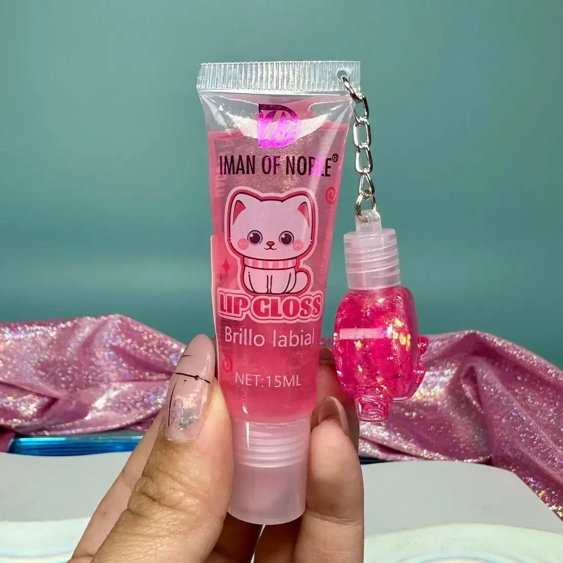 LIP GLOSS + LLAVERO 