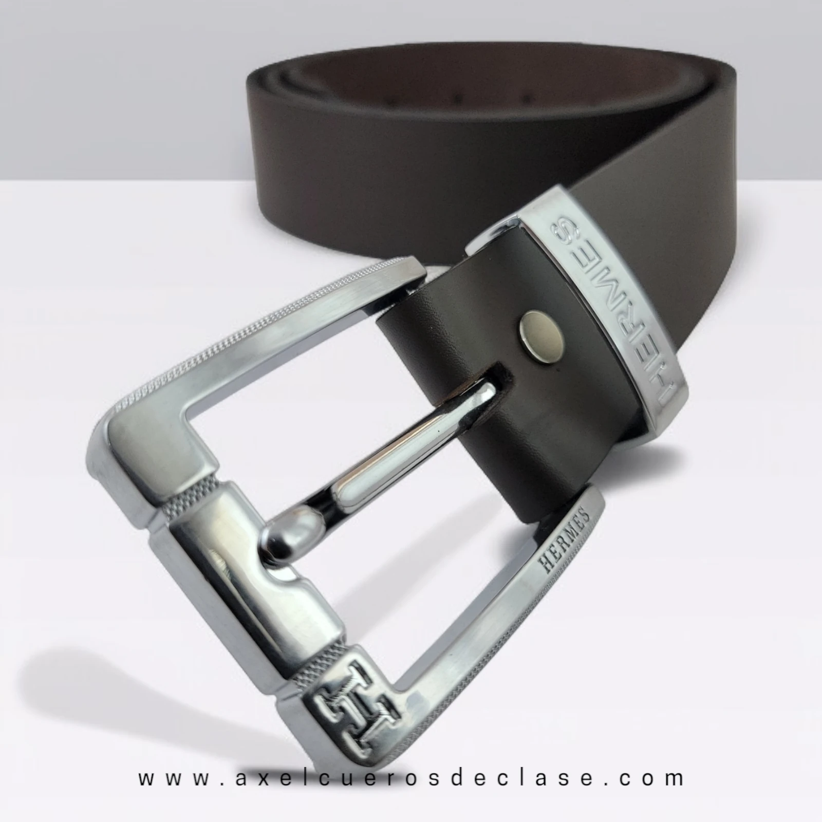 Hermes formal café oscuro