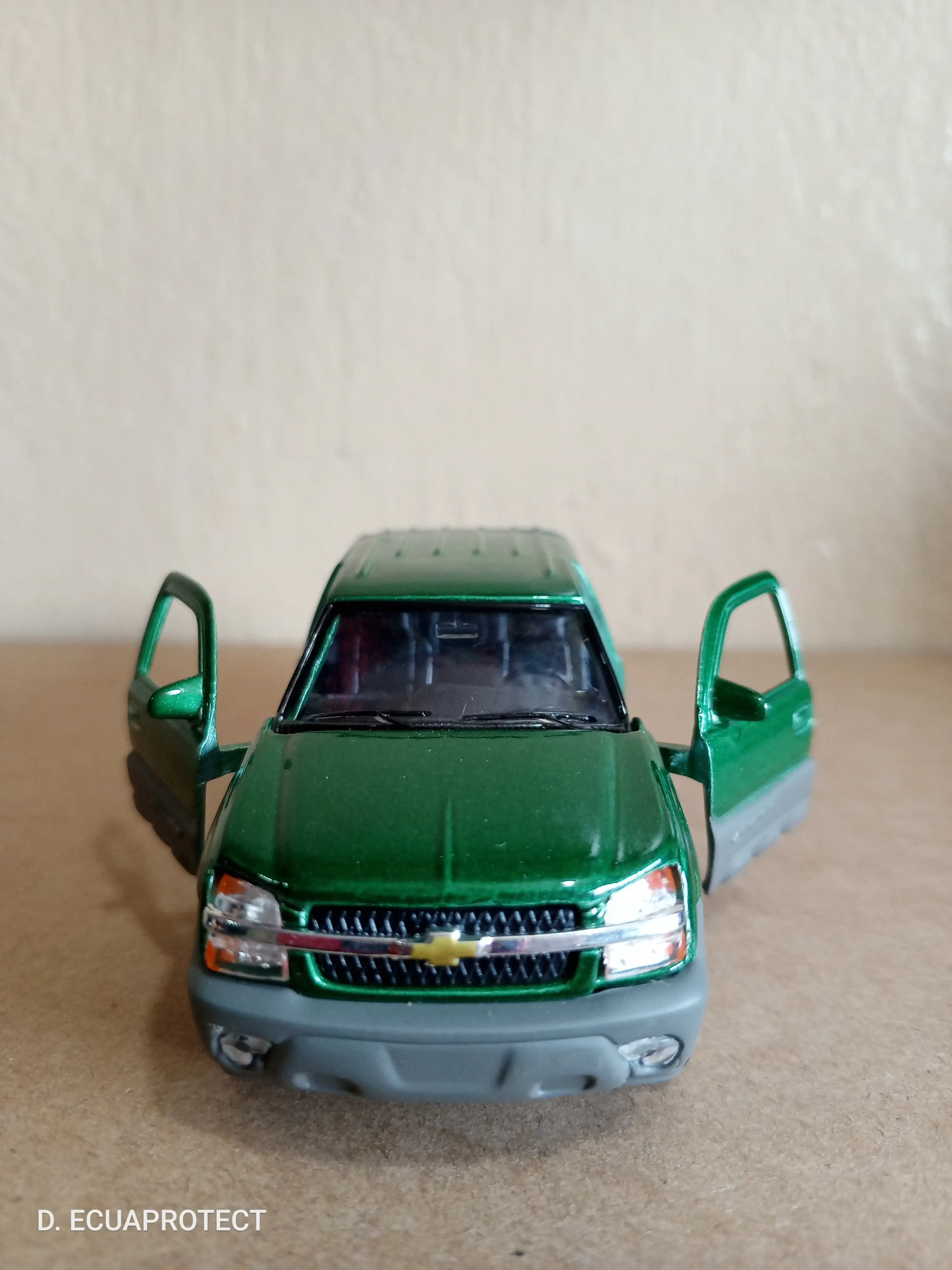 CHEVROLET '02 AVALANCHE 🛻