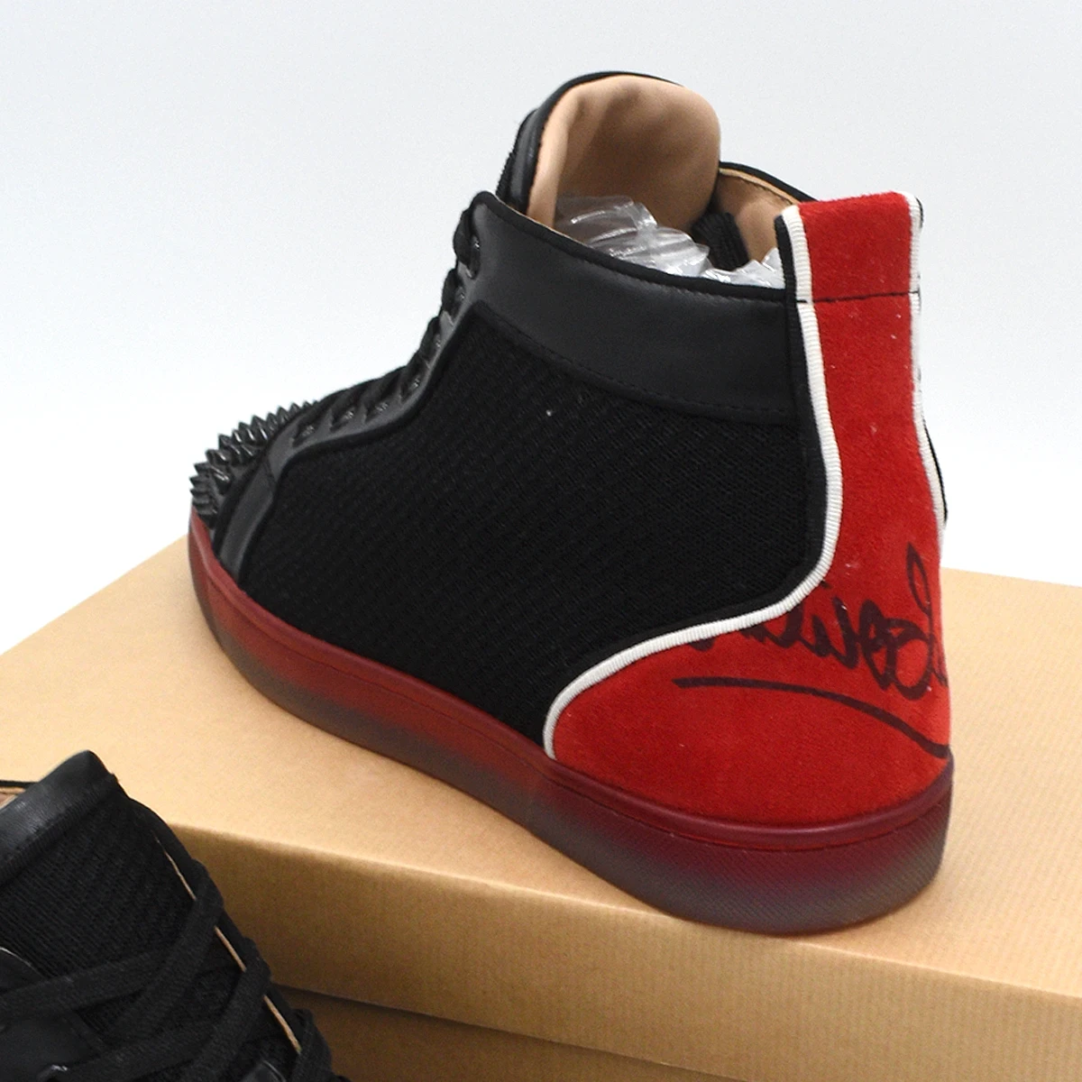 Botin C Loubutin 9