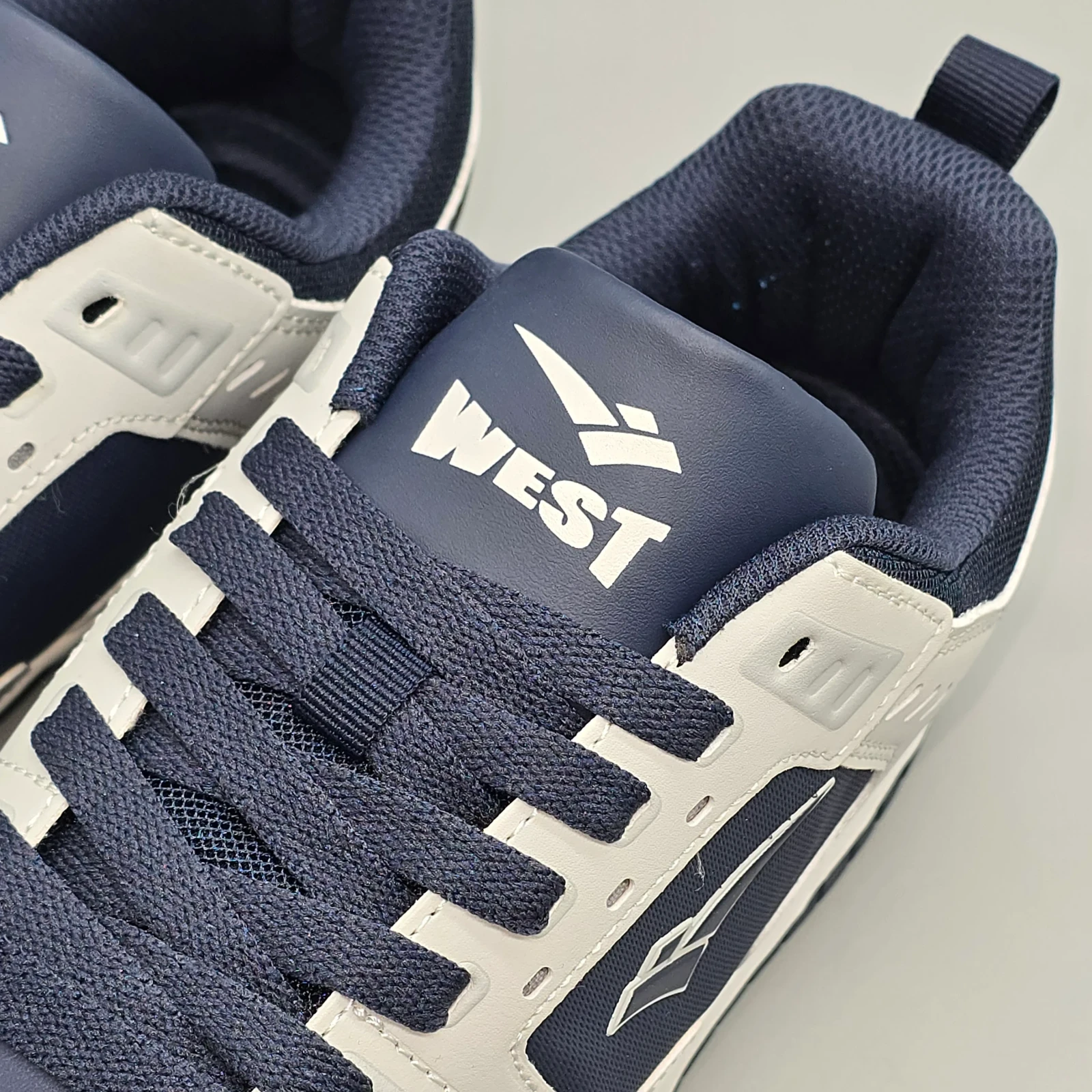 WEST SEMI DEPORTIVO 4