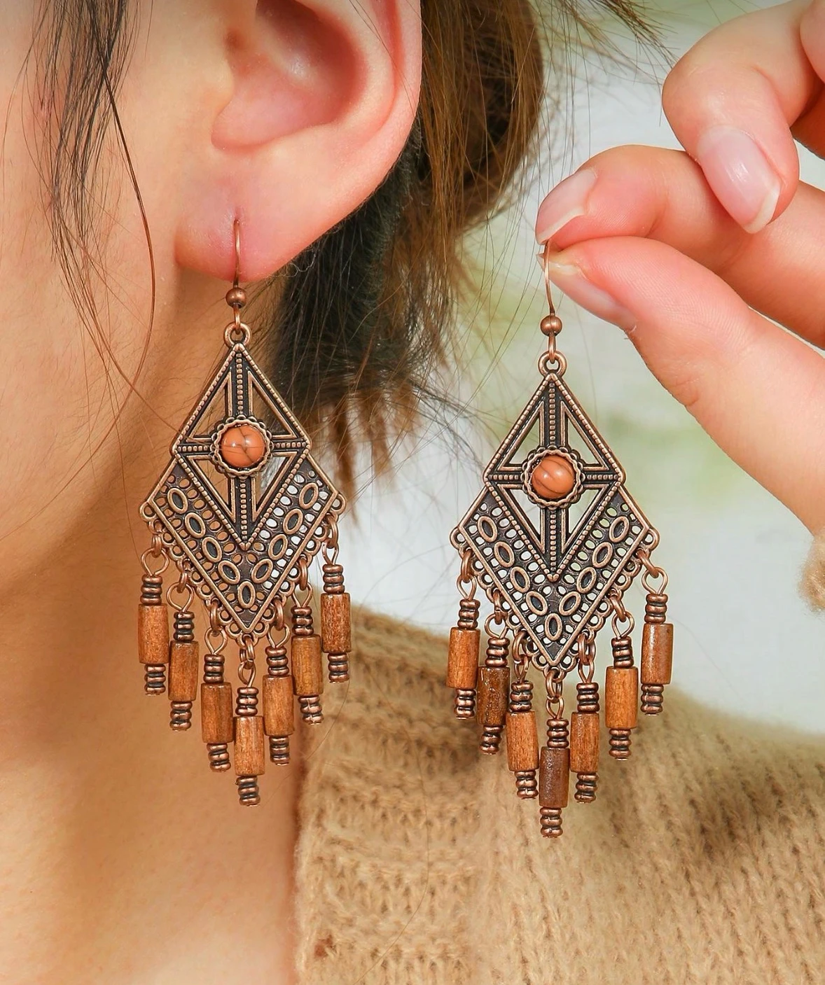 Pendientes Bohemios con Flecos de madera 2