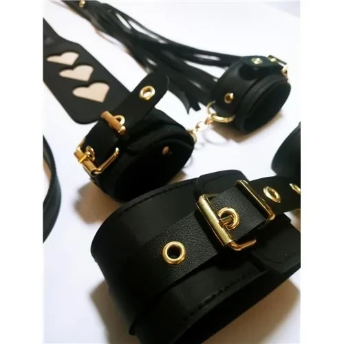 Kit Luxury Negro Y Herrajes Dorados 9 Piezas 3