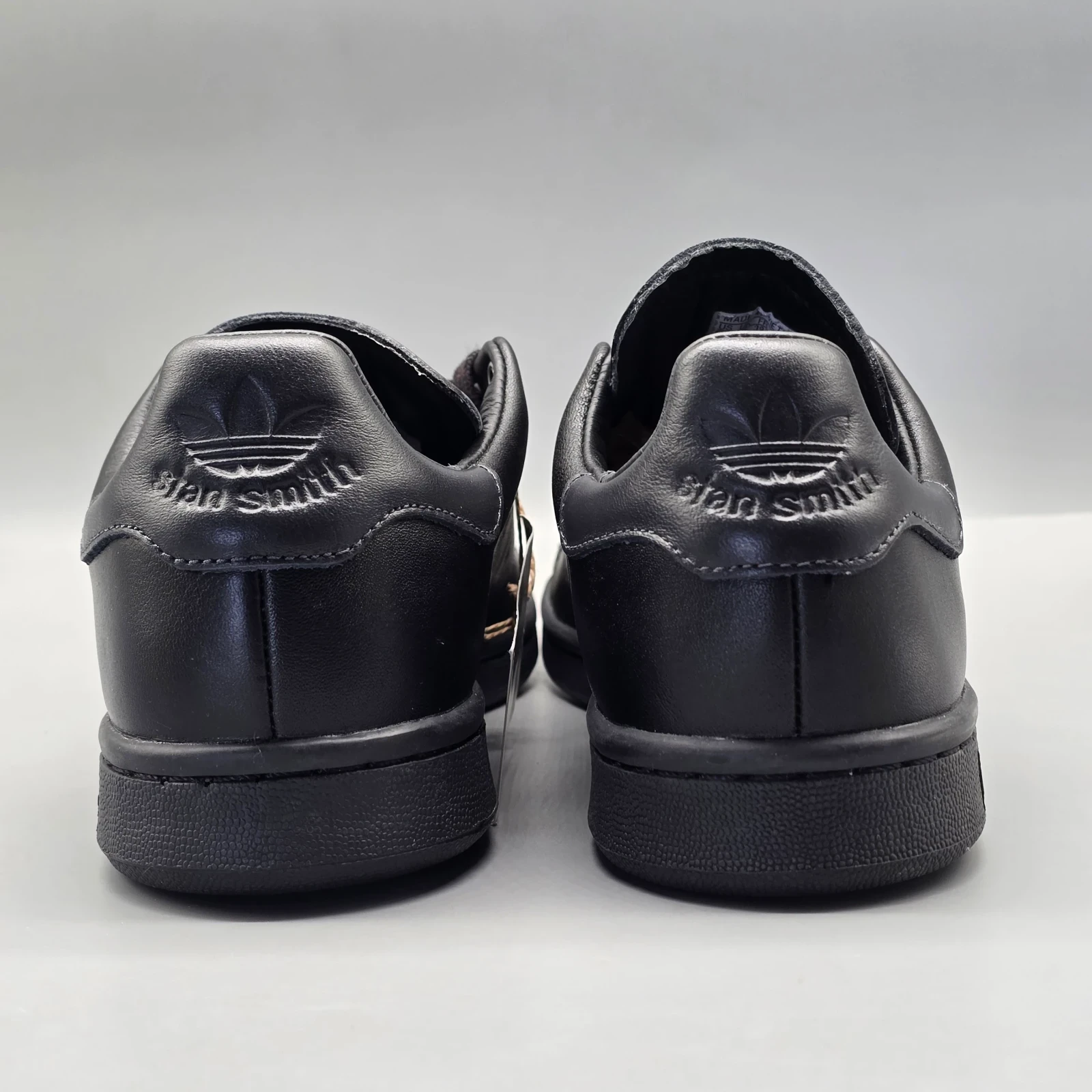 TENIS ADIDAS STAN SMITH LUX  6