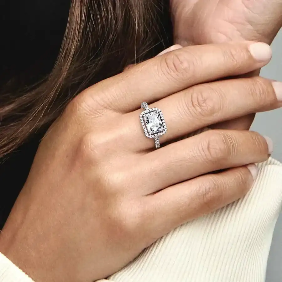 Anillo Halo Rectangular Brillante + Caja de Regalo  3