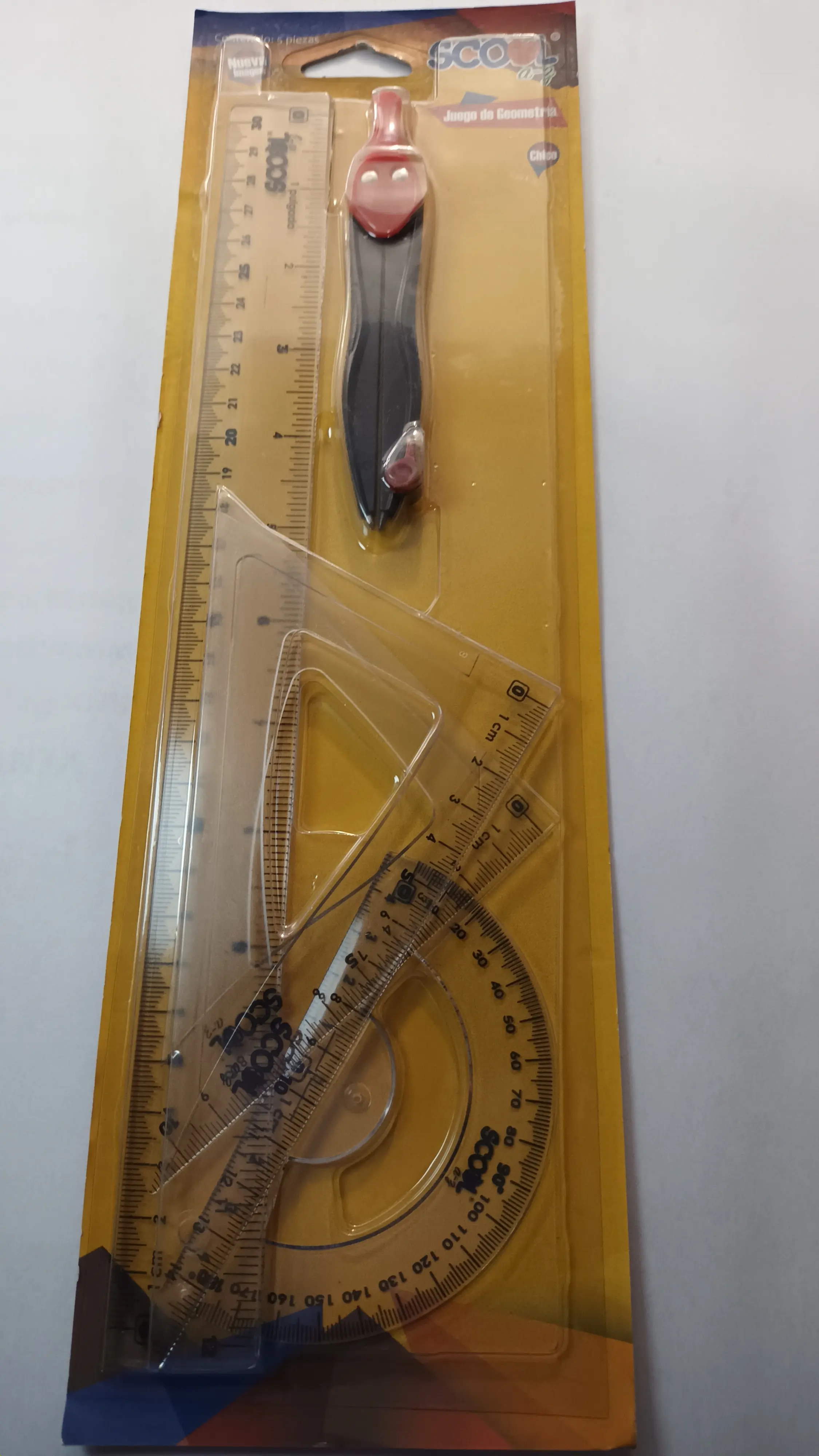 JUEGO DE GEOMETRÍA BASICO SCOOL