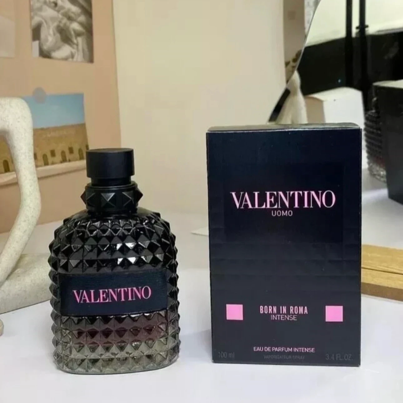1.1 - Valentino Uomo Born In Roma Intense - Hombre