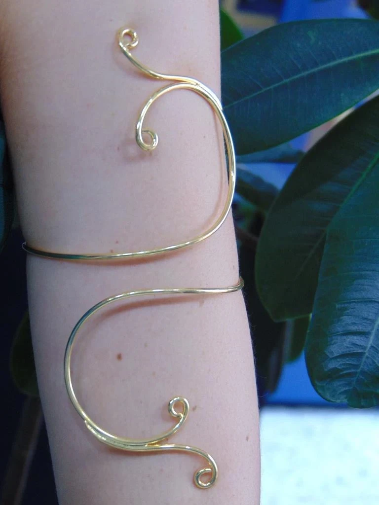 BAZALETE BAÑO DE ORO 24K ANTE BRAZO ESPIRAL