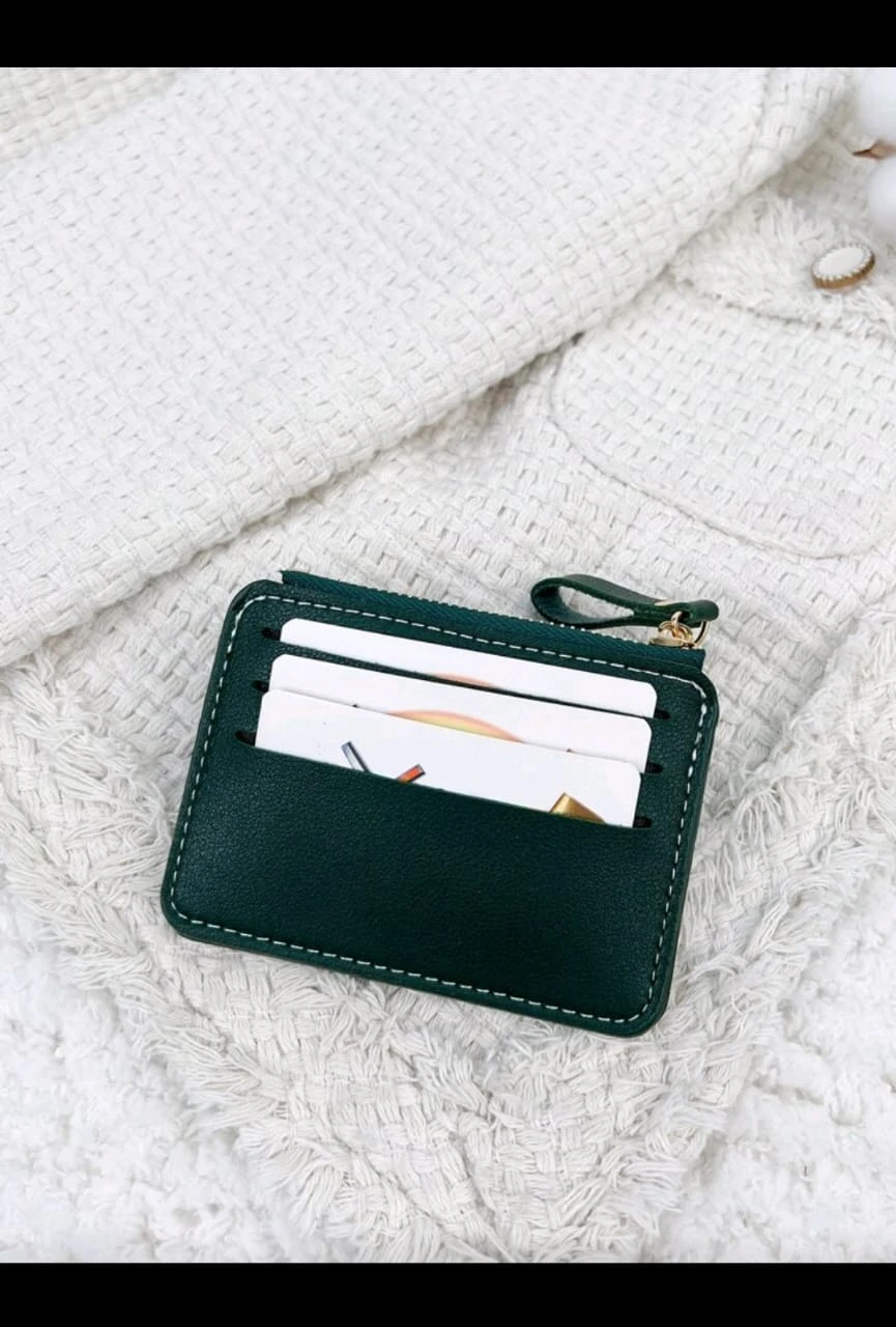 Monedero Tarjetero Southland Ultra-Slim– Diseño Minimalista en Poliuretano con Cierre Dorado. 3
