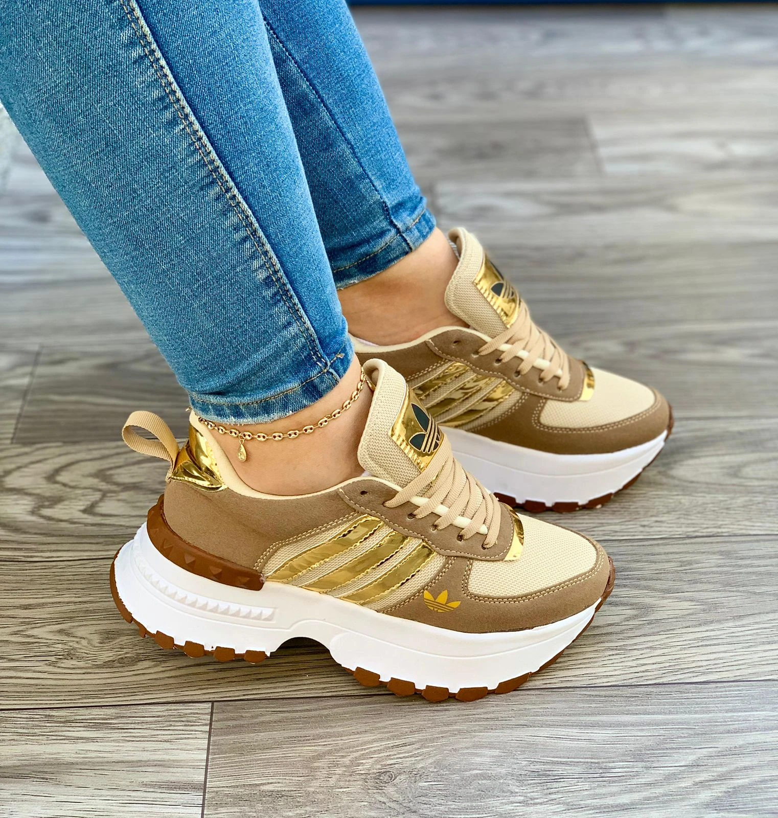 Adidas Dorado Dama
