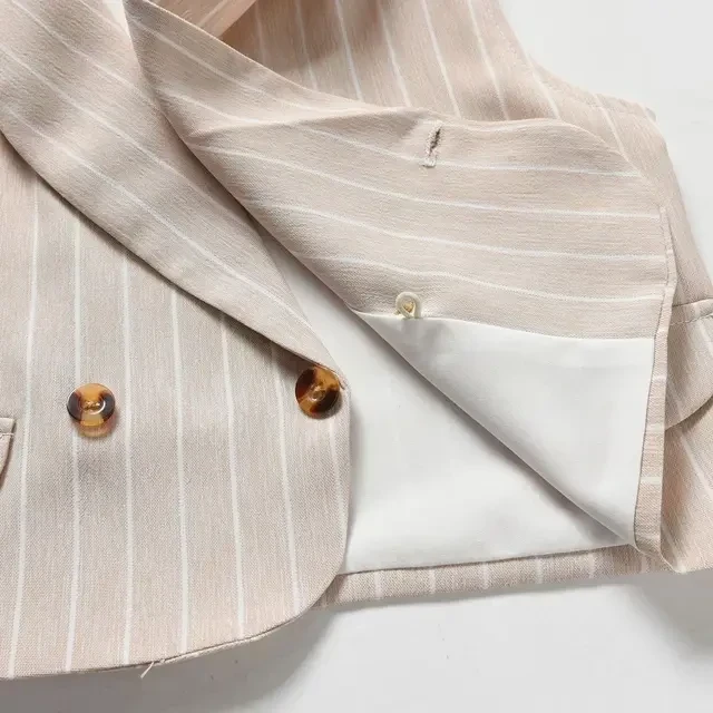 TRAJE ELEGANTE CORTO B 6