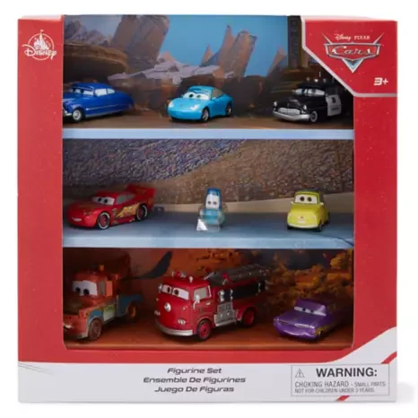 Conjunto de figuras de coches