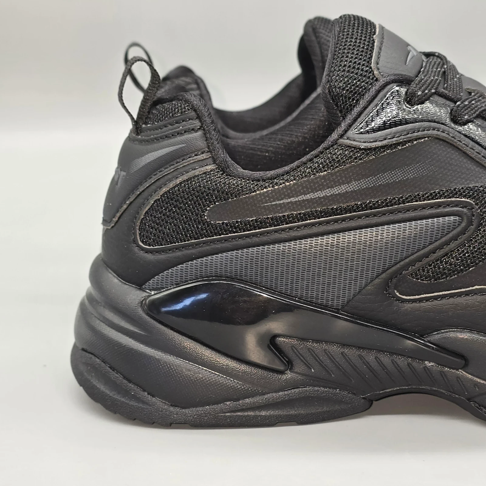 WEST TOTAL BLACK  9