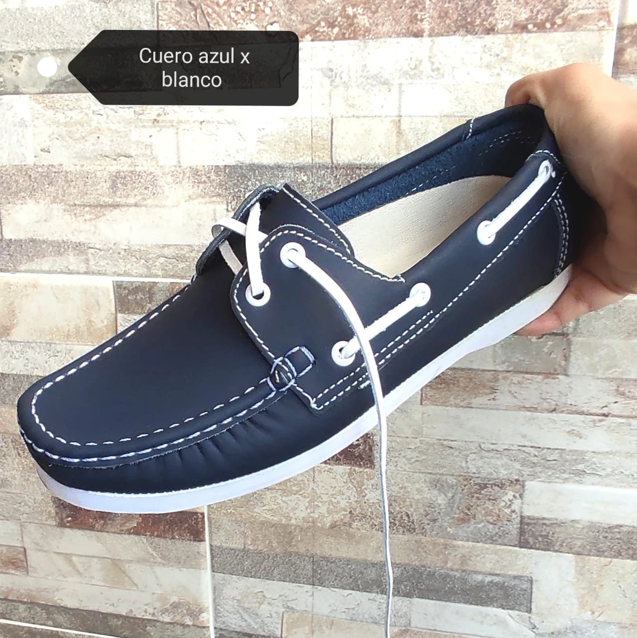 Calzado para caballero en cuero legítimo  2