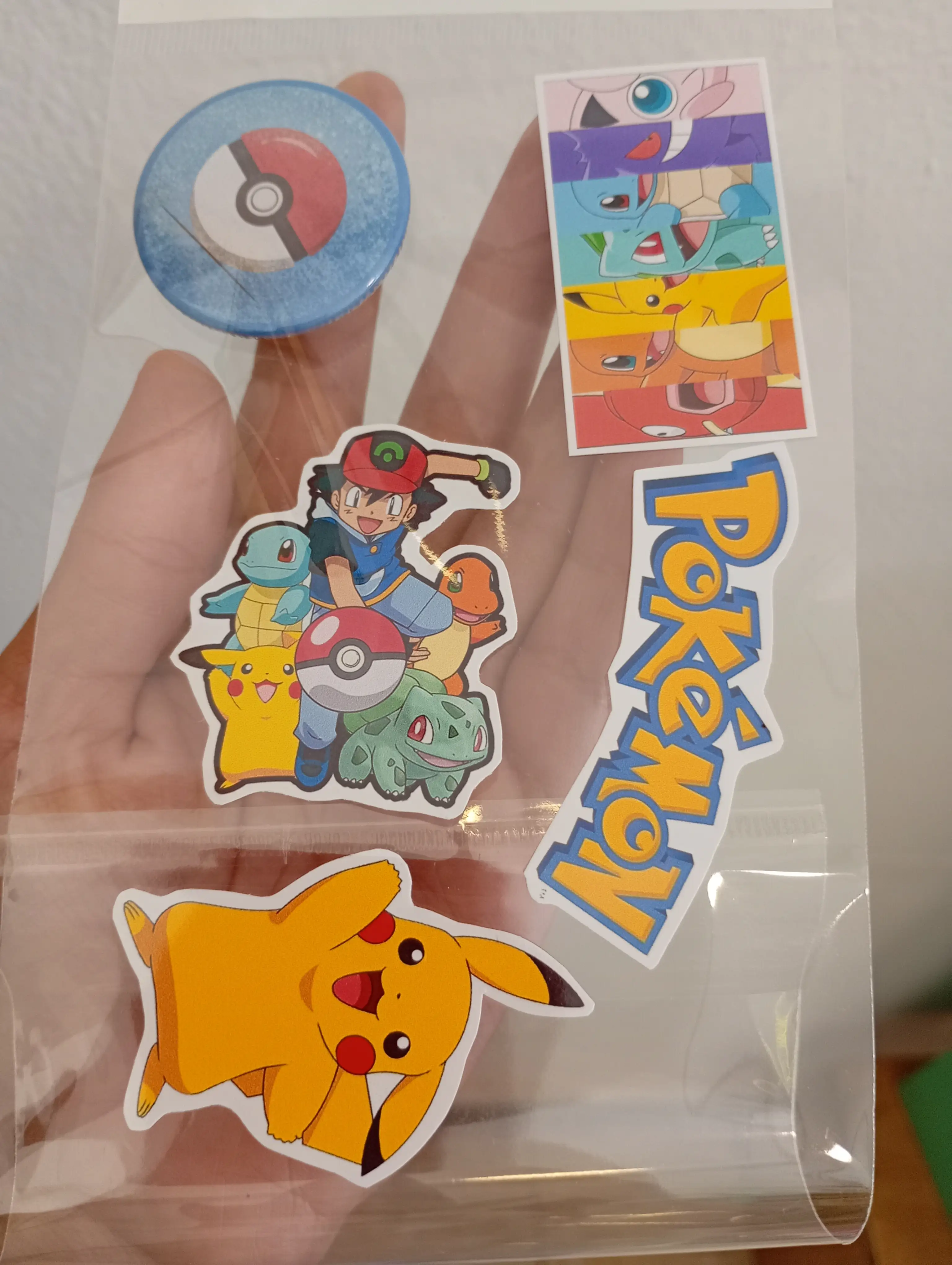 Stickers+pin 2