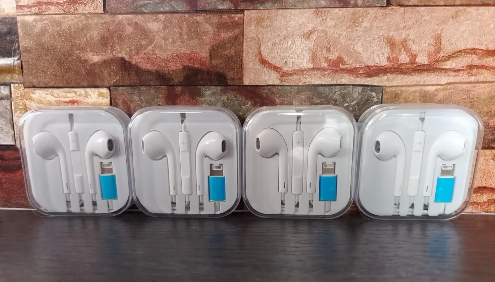 Manos Libres Iphone Lightning con control de mando en $ 1.50 🤩🤩✨✨🥳🥳🏃🏃💥💥Manos Libres Iphone Lightning con control de mando 