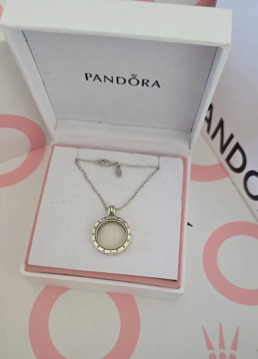 Pandora locket signature necklace 