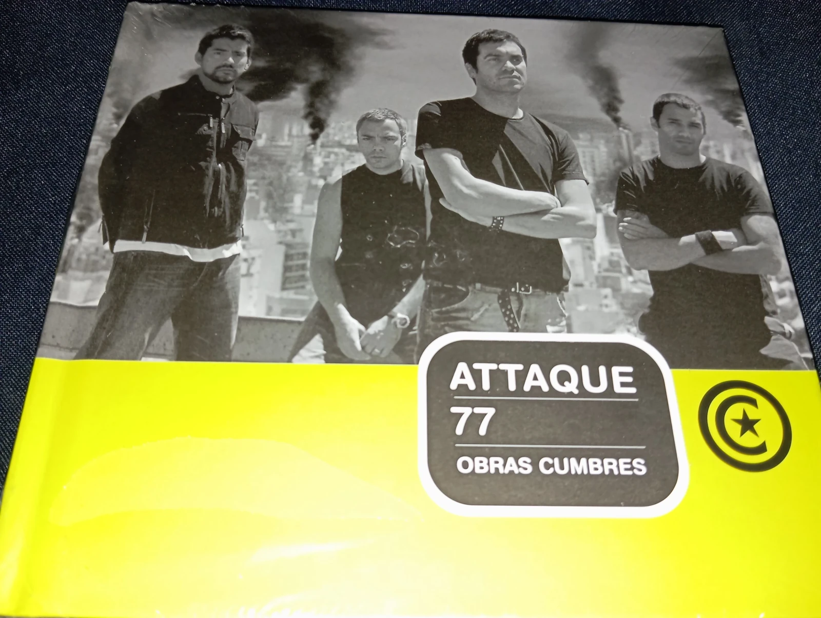 Attaque 77 - Obras Cumbres (CD+LIBRO)(ARGENTINA)