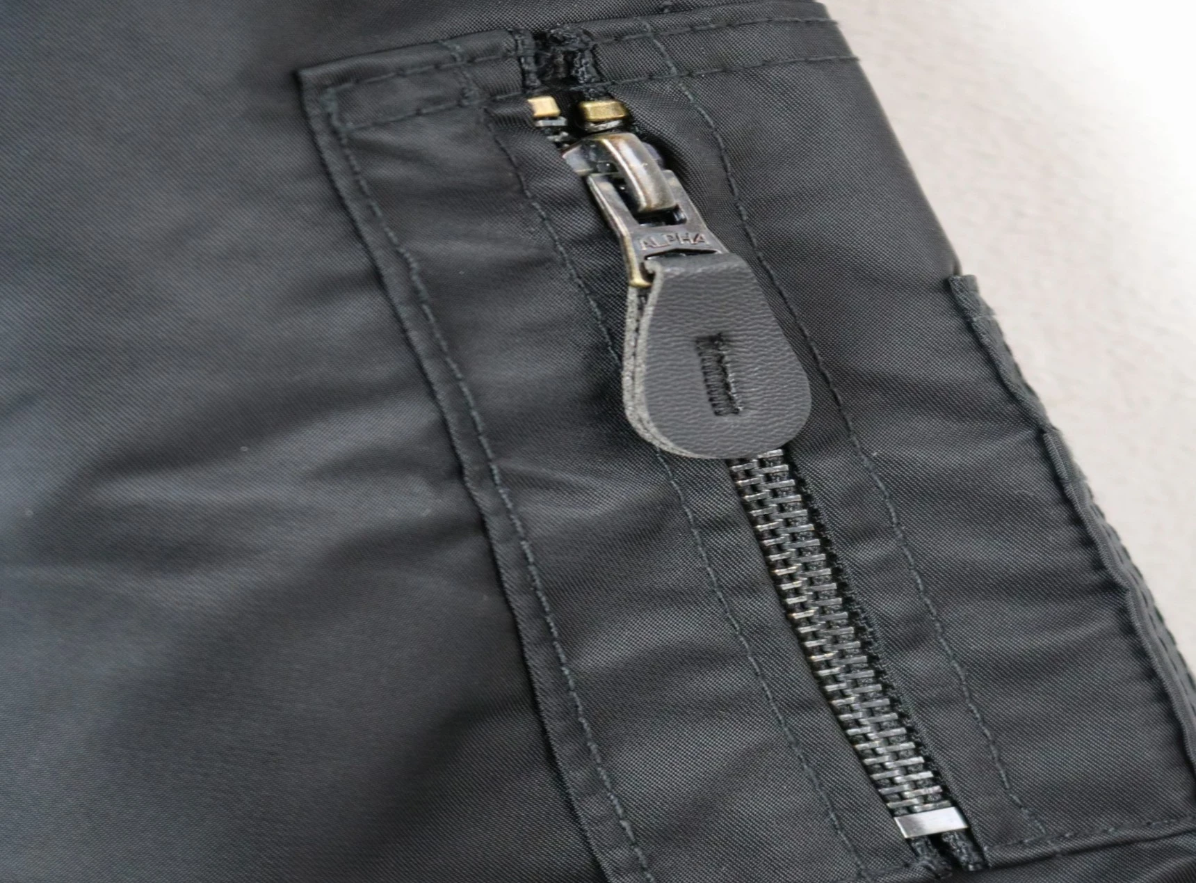 Chaqueta bomber alpha M 3