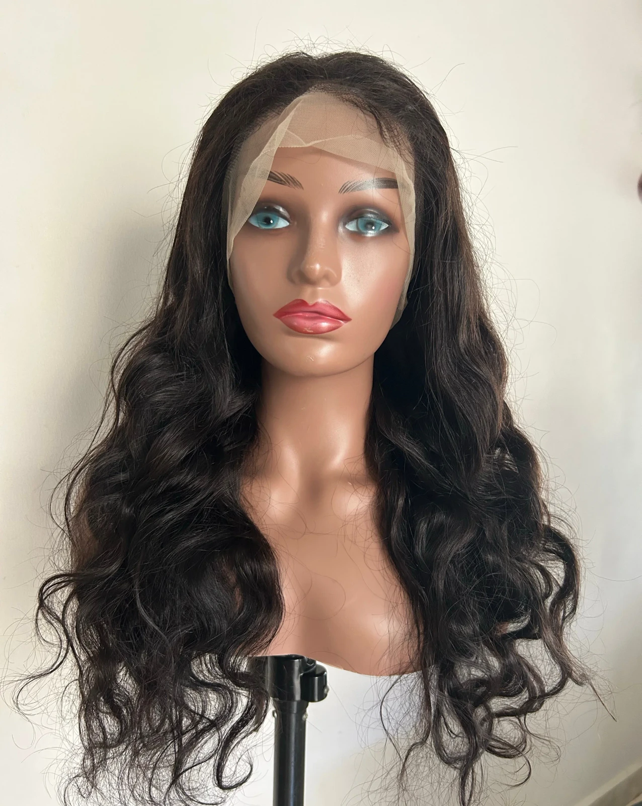 Peluca ondulada de 26”  2
