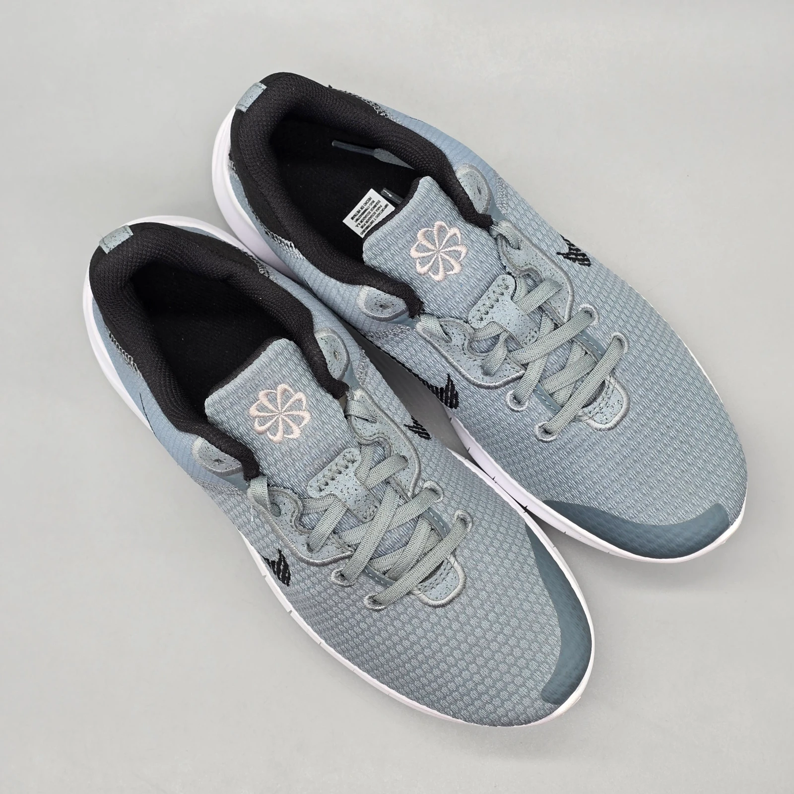 NIKE FLEX EXPERIENCE RUN 11 4