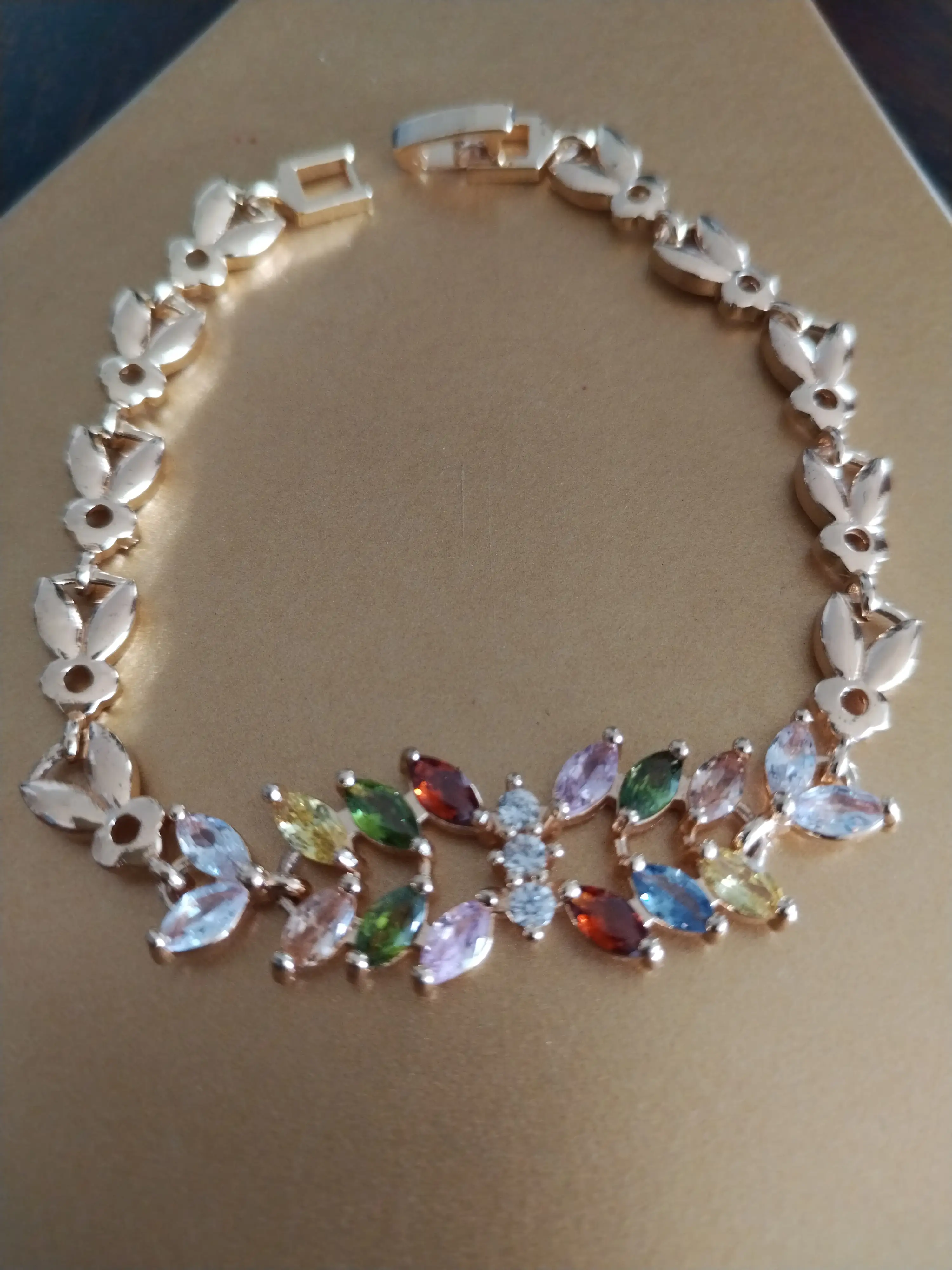 📿 pulsera con circonias de colores 
