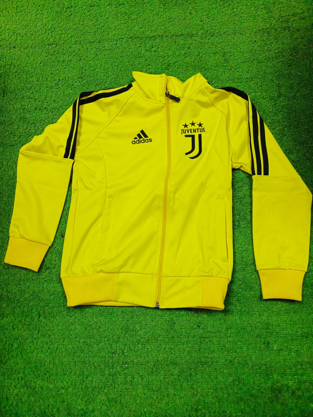 Conjunto Juventus niño  2