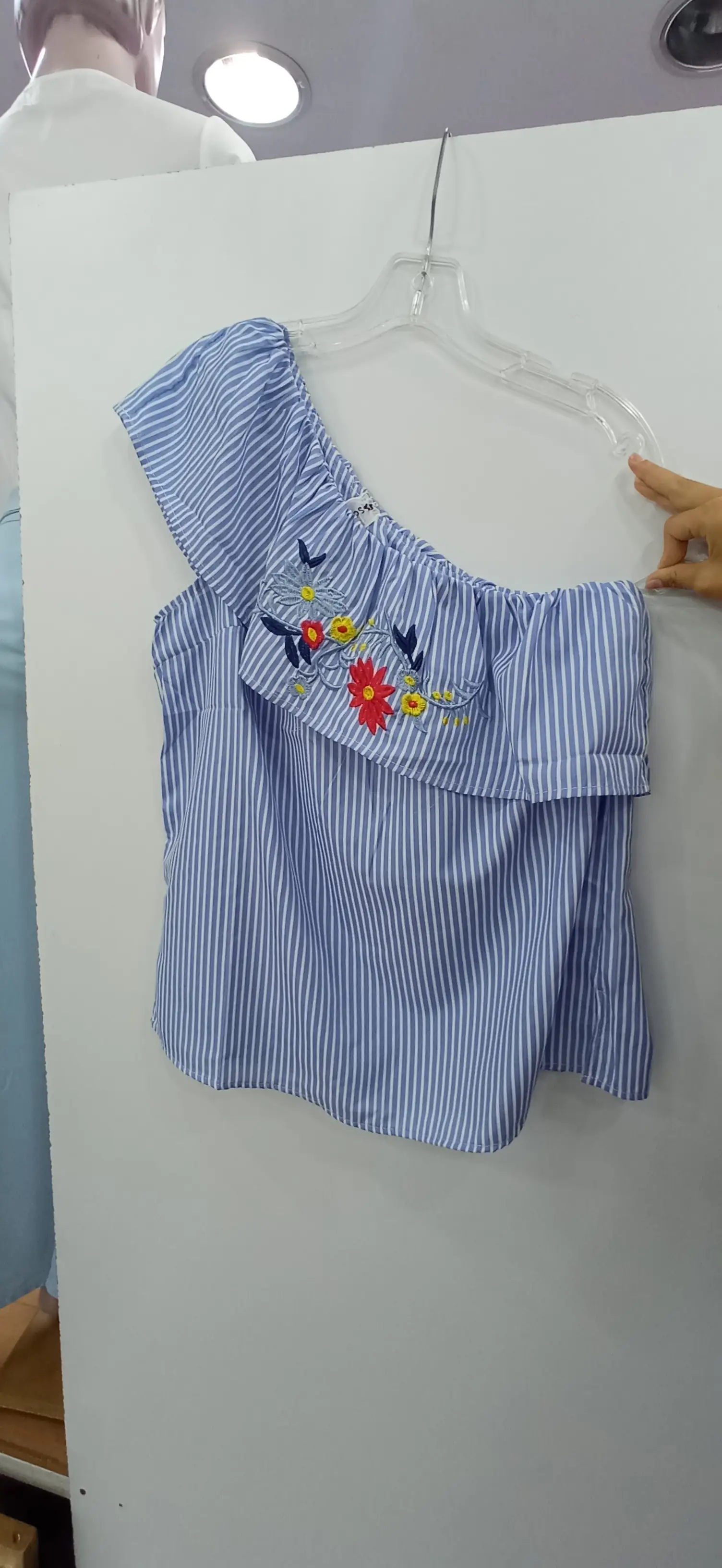 Blusa una manga