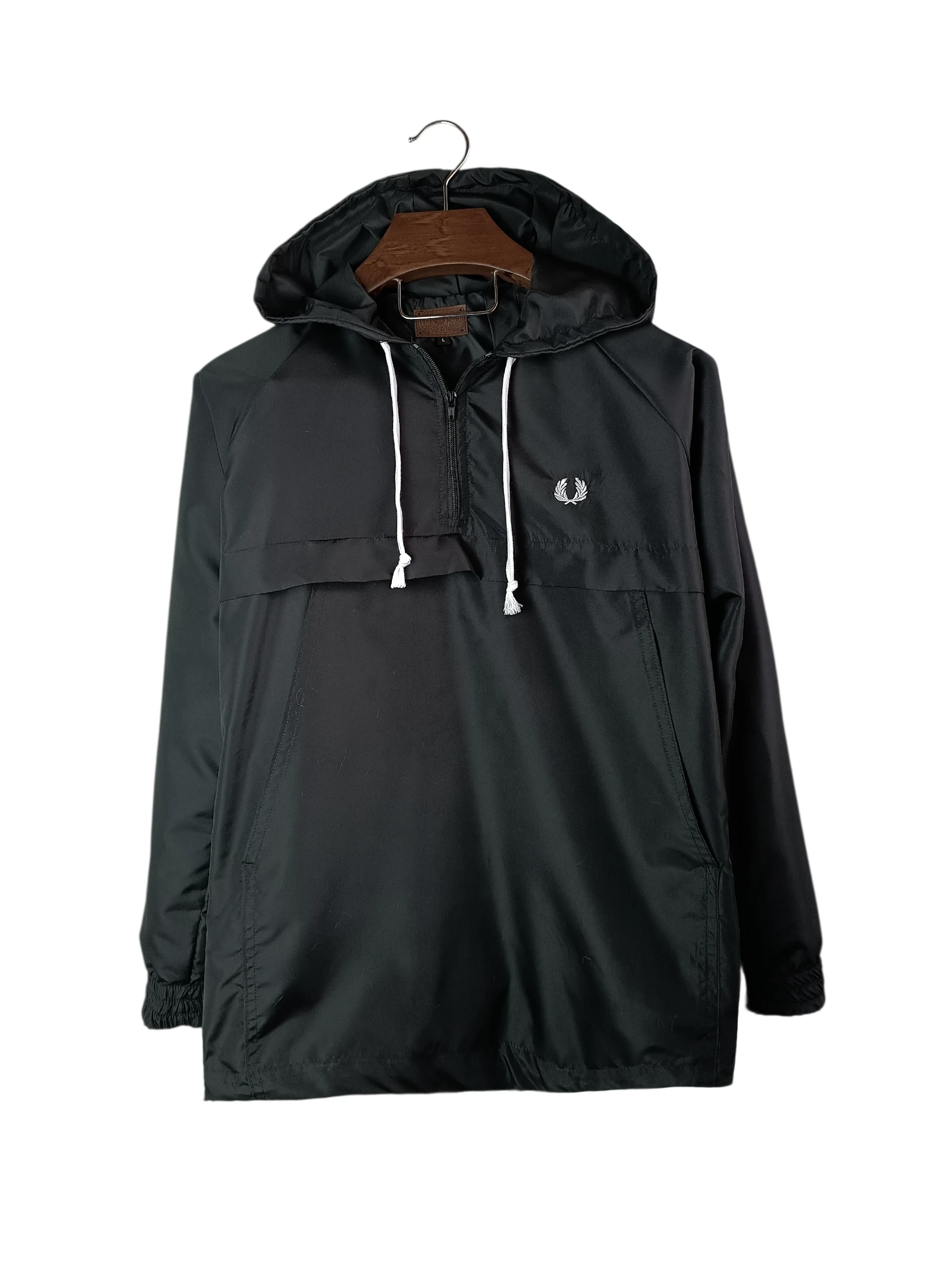 Chaqueta estilo Anorak negra talla S 