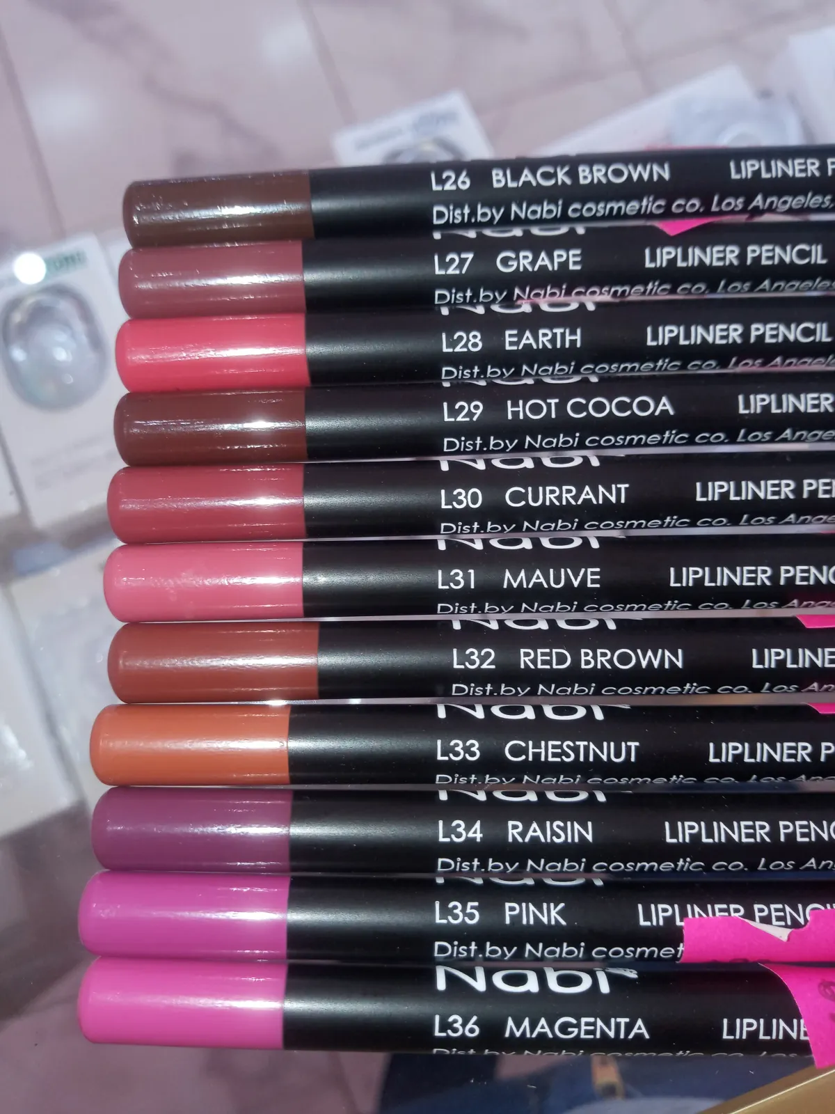 Lapiz labial nabi 4