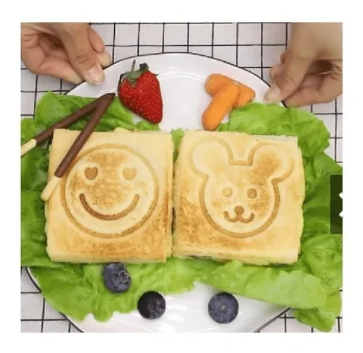 Maquina Sandwich Figuras Caritas Antiadherente 750W  3