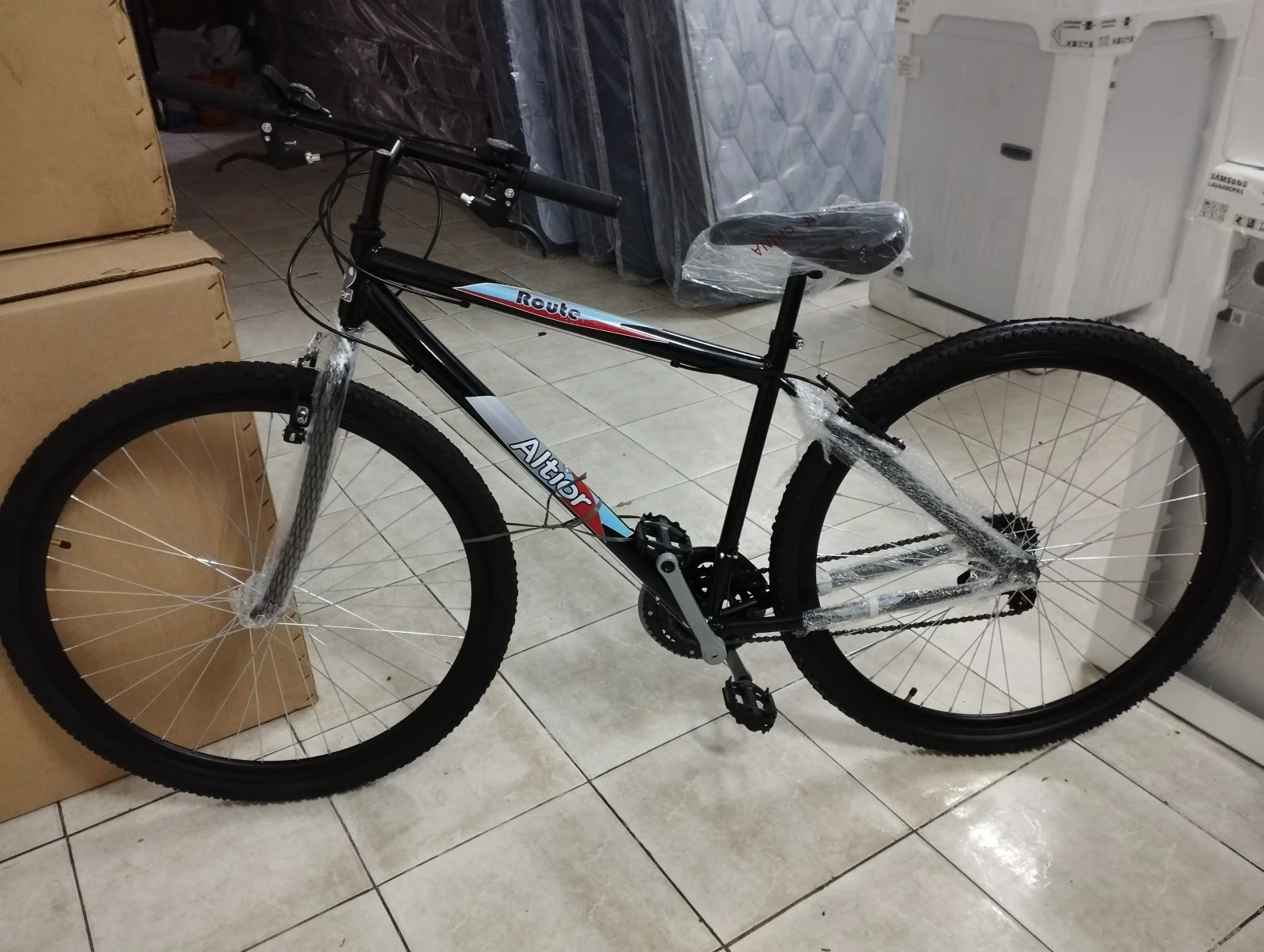 Bicicleta ALTIOR Todo Terreno Hombre Negra Rod. 29
