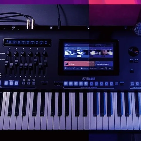 TECLADOS PIANOS