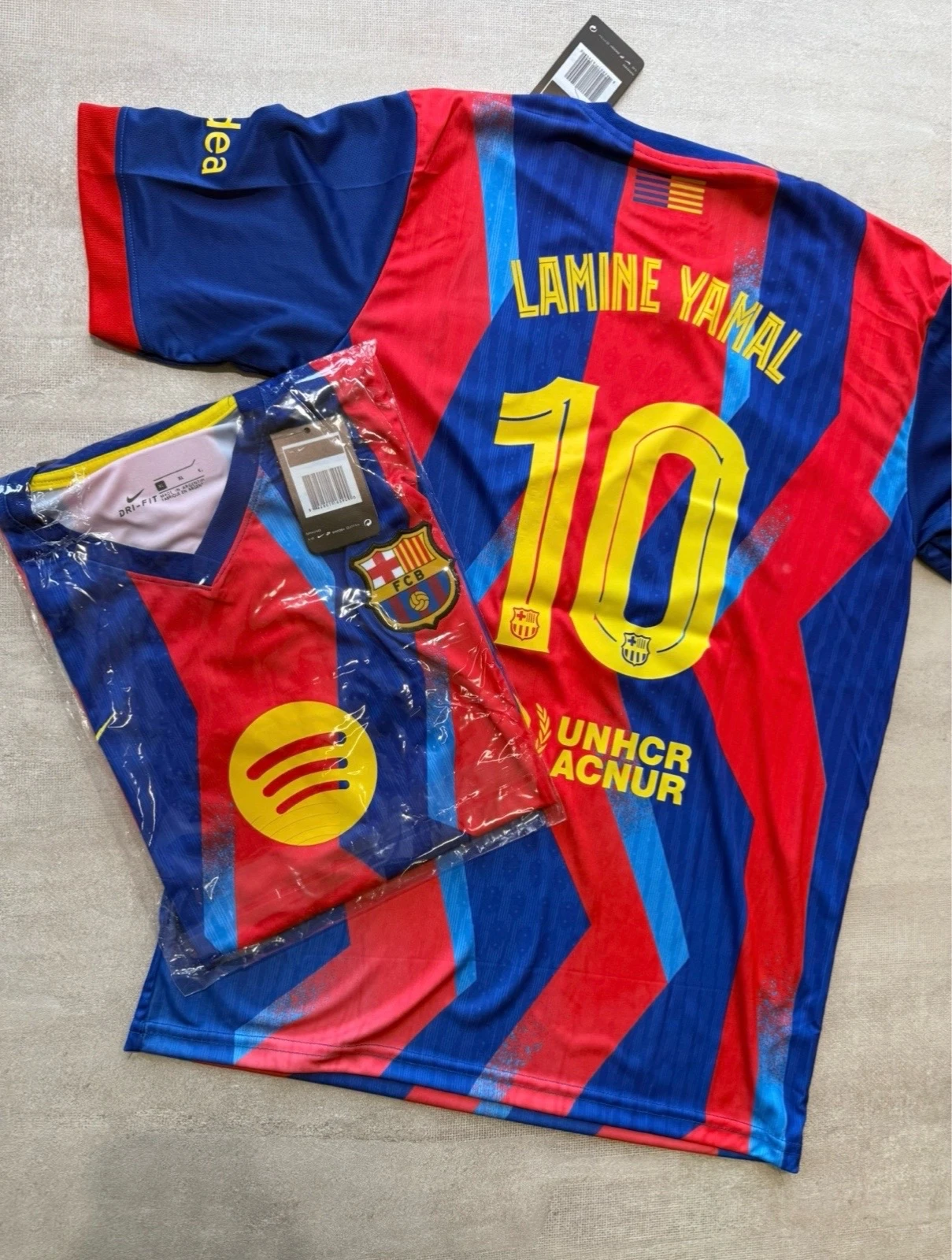 CAMISETAD BARCELONA