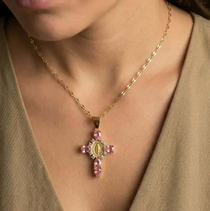 Cadena Y Dije En Acero Con Piedra Circon De Cruz Virgen De Guadalupe Rosa 2