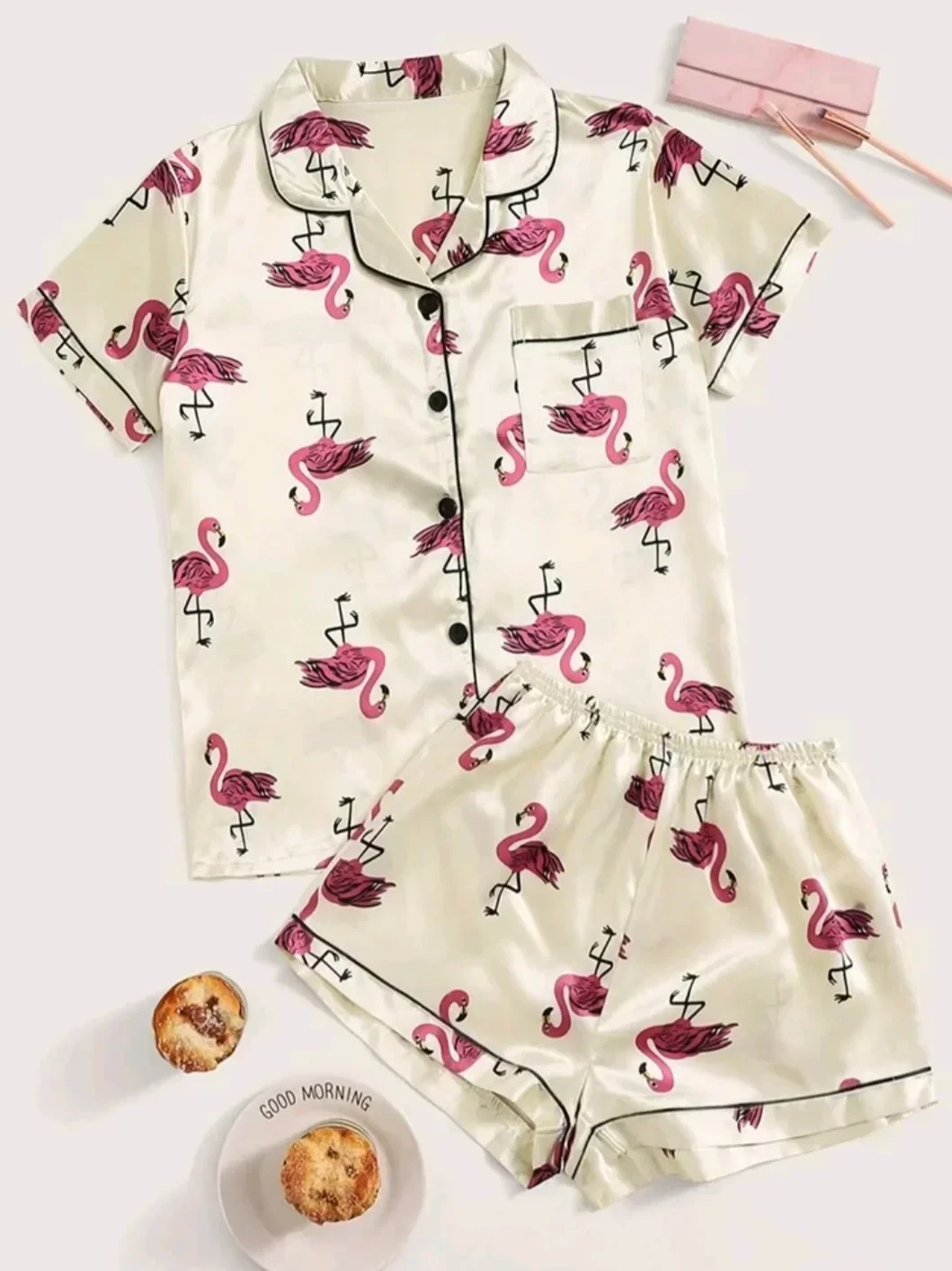 Pijama satén flamenco, talla M