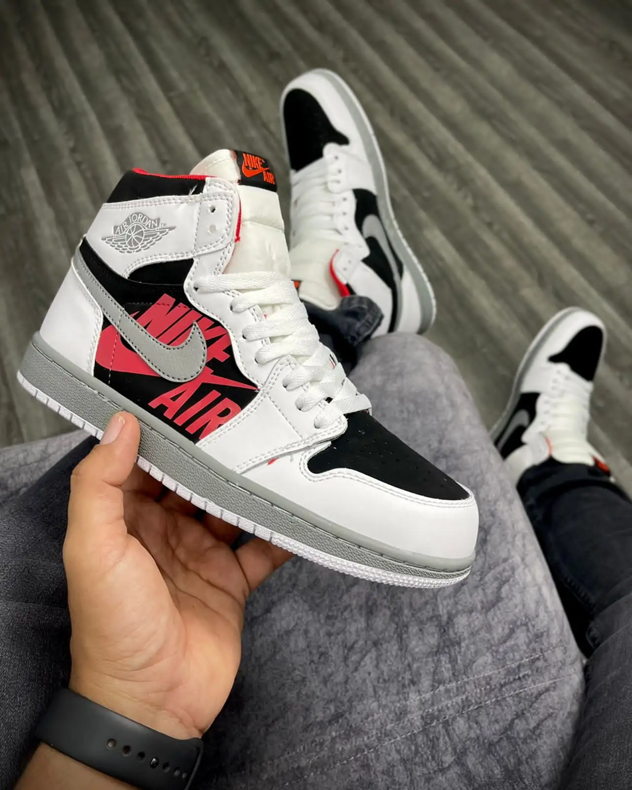 JORDÁN RETRO 1