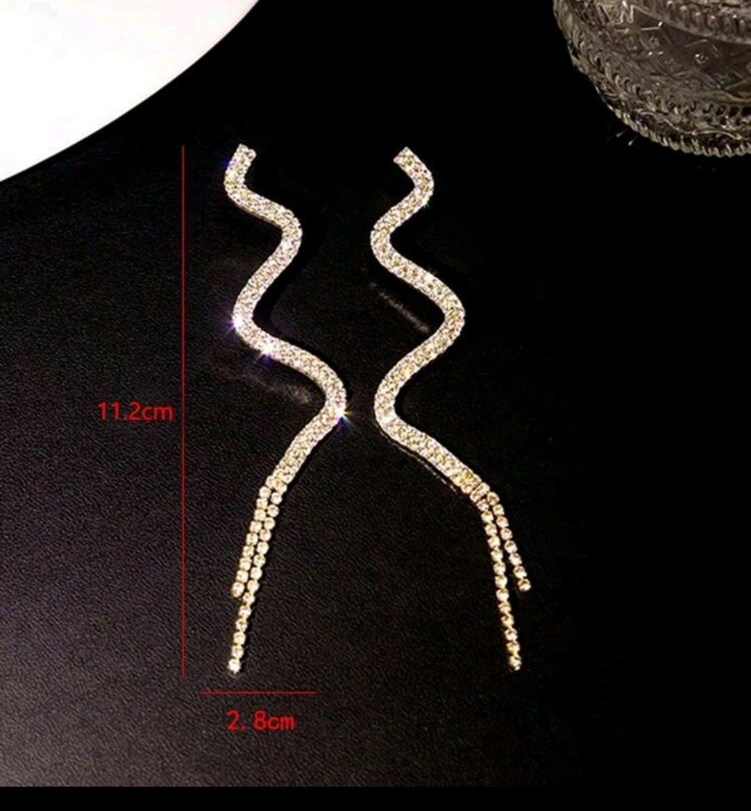 Aretes largos forma de serpiente 4
